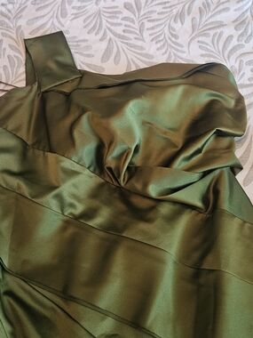 Vera Wang Olive Green One-Shoulder Satin Dress
